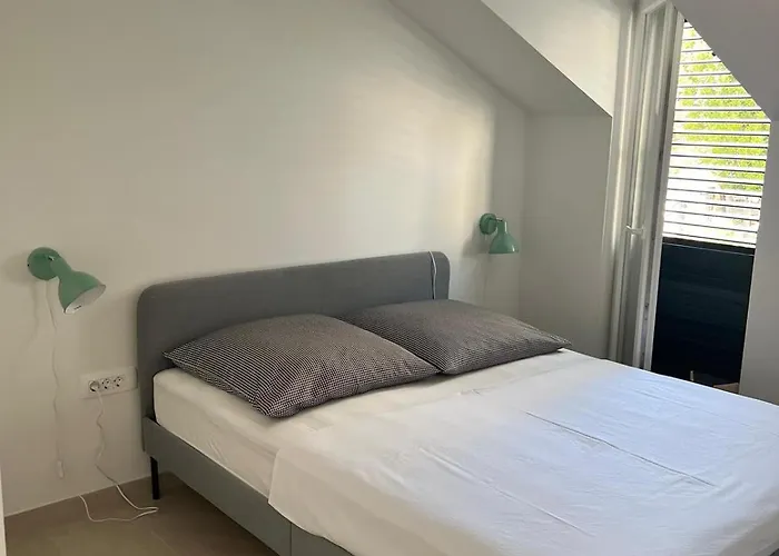 Solaris Apartment *